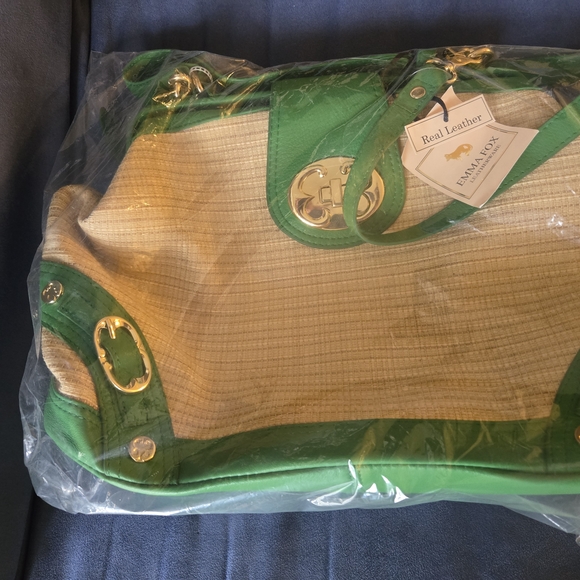 Emma Fox Handbags - Emma Fox Green and Cream Leather Tote Bag